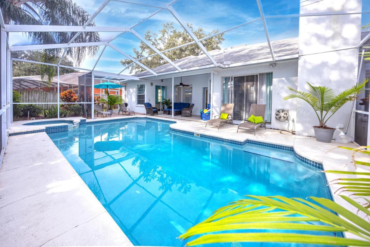 Palm Harbor Paradise - Lovely Home With Pool & Hot Tub מראה חיצוני תמונה